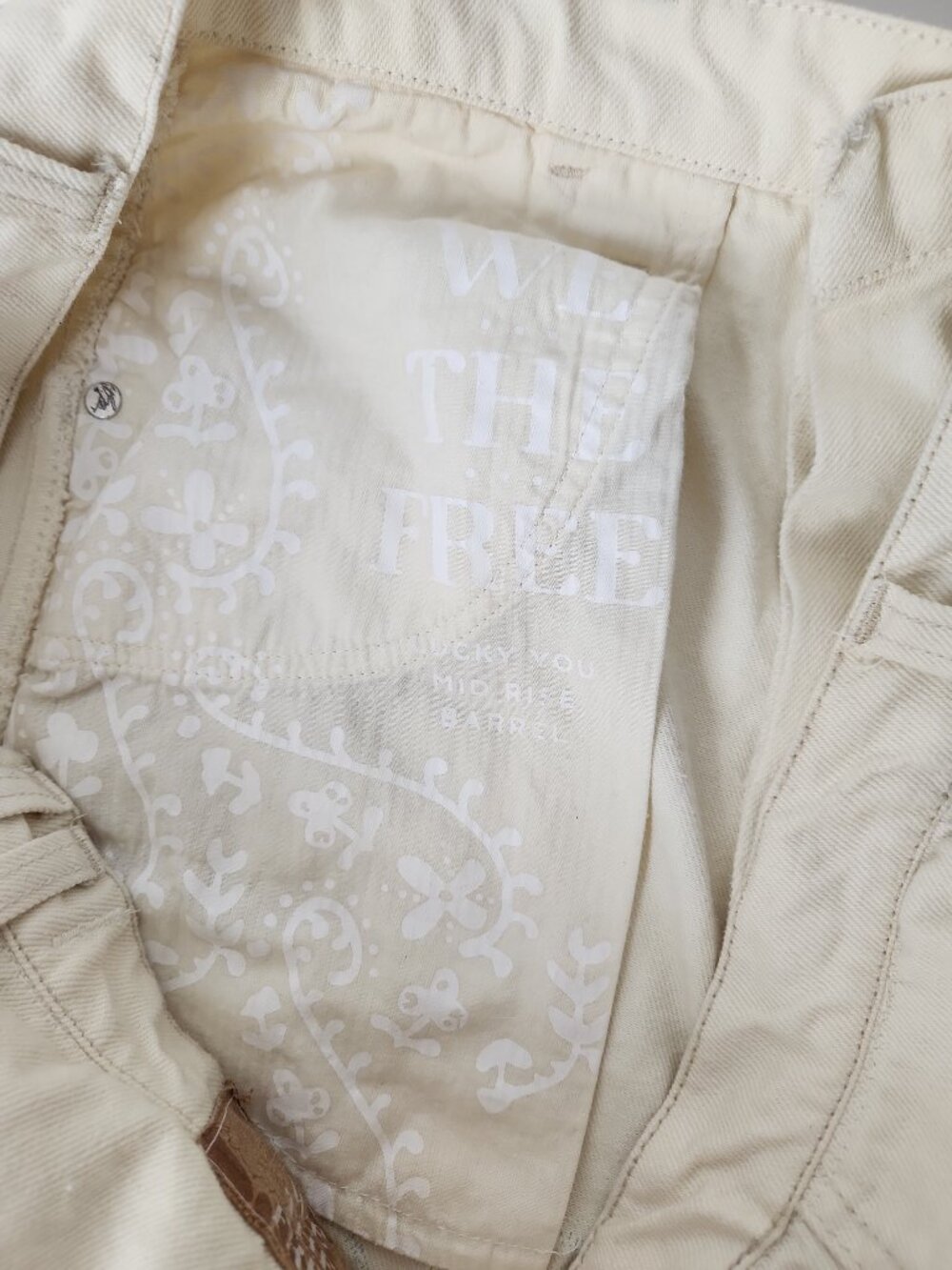 We The Free People Good Luck Soutache Barrel Jeans ivory floral embroidery sz 33 - Picture 11 of 16